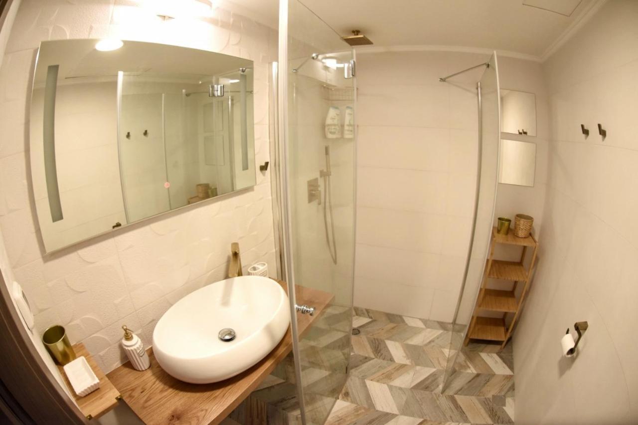 Luxury Suite On Lev Eilat With Balcony And Jacuzzi 外观 照片